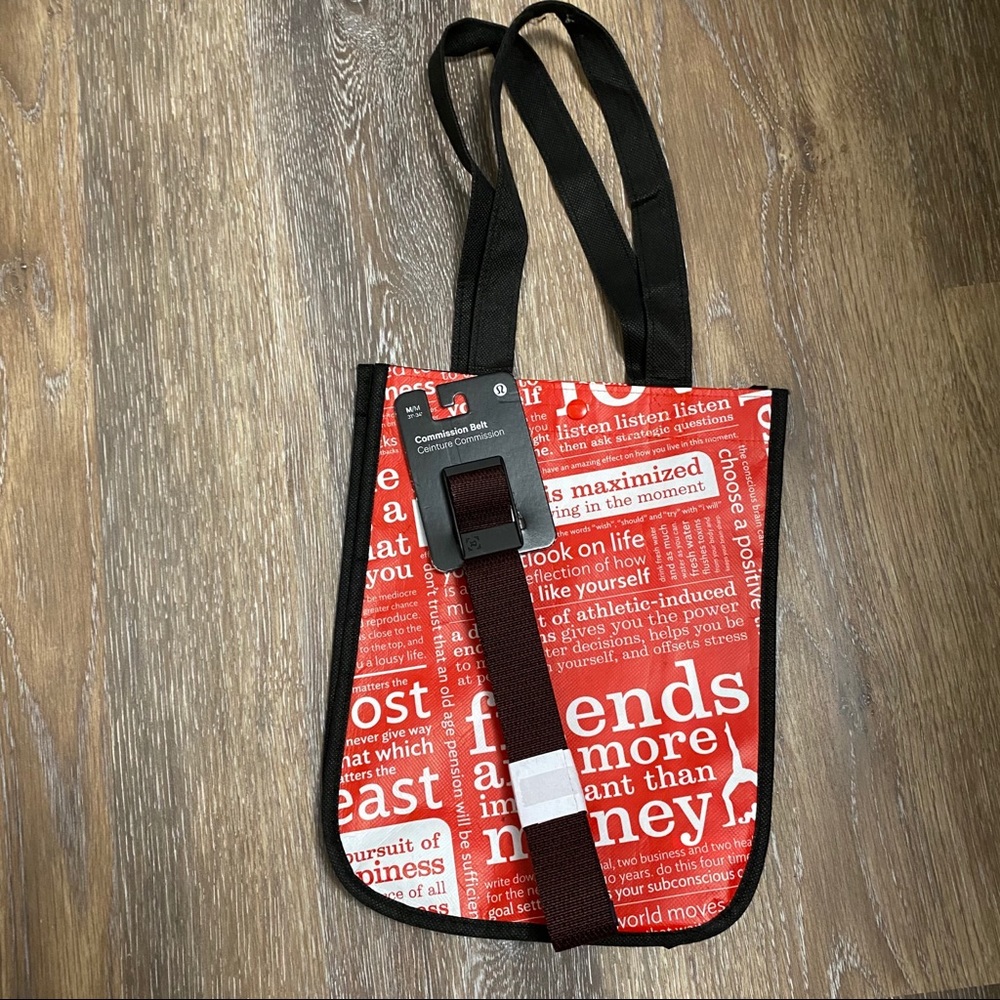 Lululemon Commission Belt in Mahogony M 31”-34”